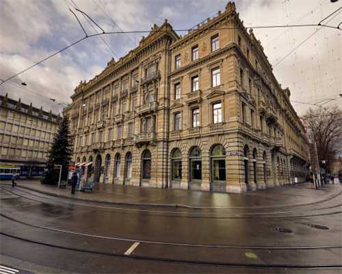 模拟城市驾驶，揭赌博骗术……全区首个公共安全教育馆启用