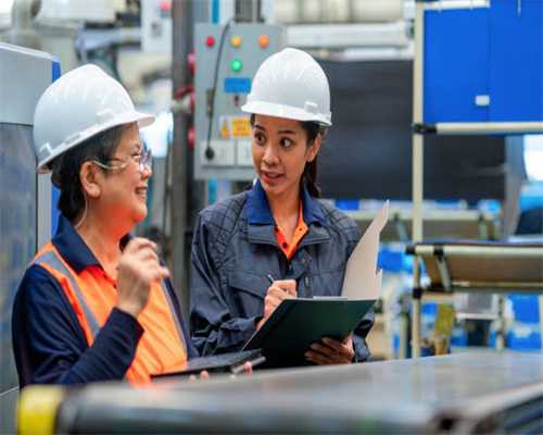 童年生活在乡村的亲们，你们小时候玩过“打瓦”这种游戏吗