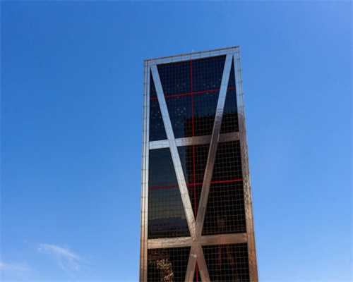 《宝石迷阵》该PT电子游戏因普及三消机制而广受赞誉