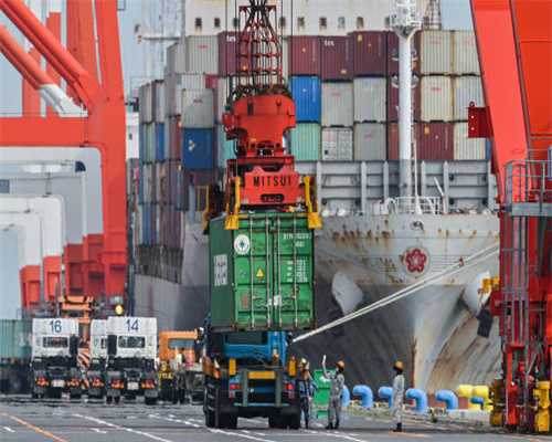 超人气RPG即时战斗手游，带你重温当年的热血传奇