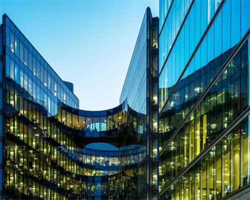 「云顶之弈手游」更新后界面变为英文的解决方法